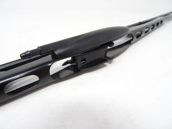 DBG Wiper Blade (600mm/24") w/ Wash Attachment // Vauxhall Movano